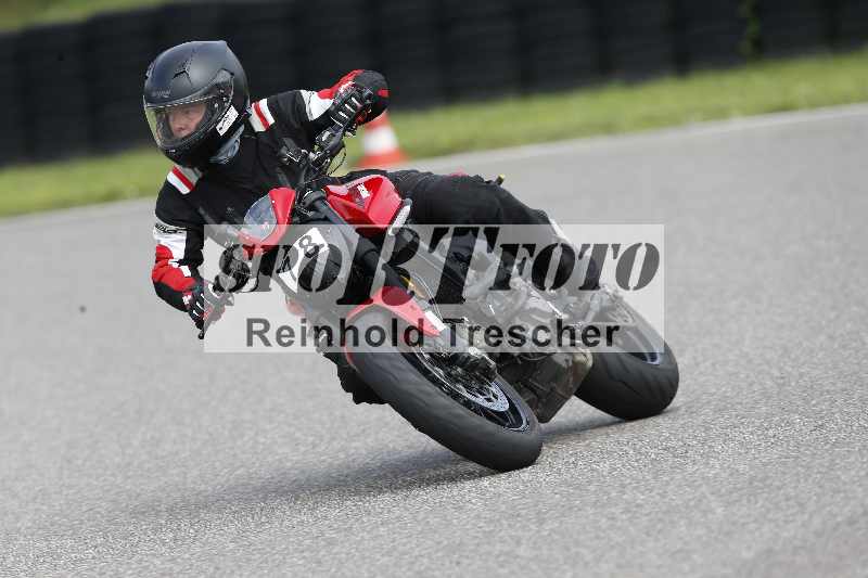 /Archiv-2025/39 03.08.2025 TIMMOT ADR/Gruppe C/78